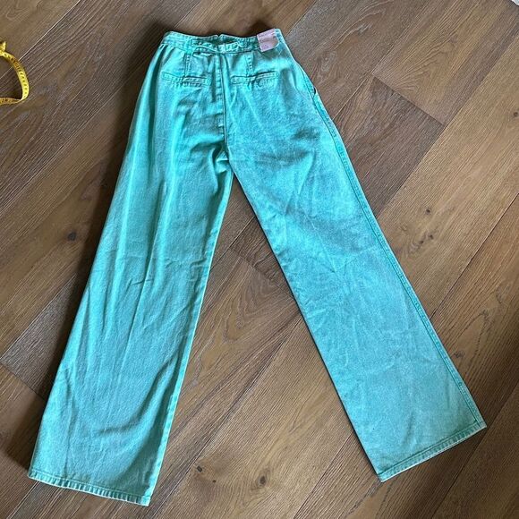 AVEC LES FILLES High Waist Wide Leg Jeans In Aloe Mist - Picture 12 of 12